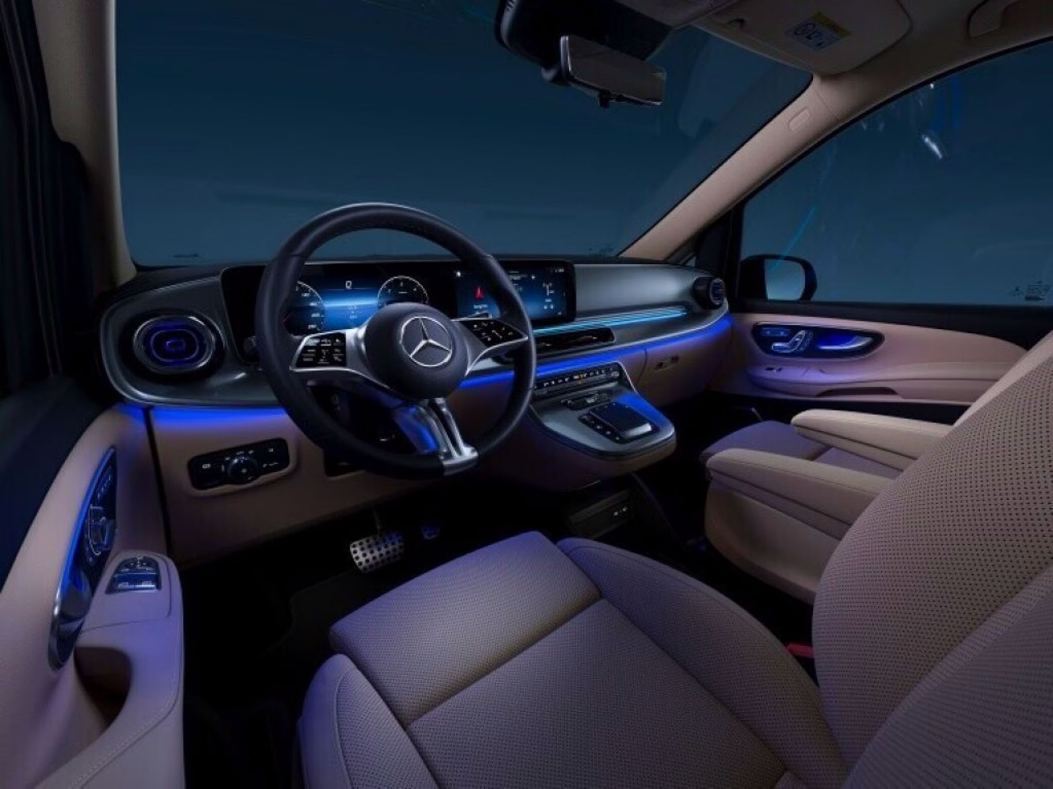 mercedes-benz-v-class-ambient-lighting-SSPIP152414.jpg